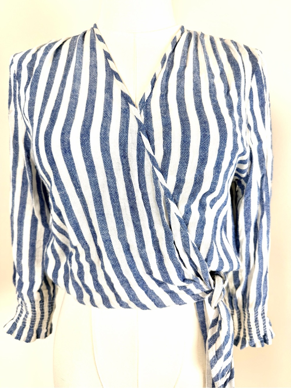Rails Raquel Echo Stripe Linen Blend Wrap Top Blue and White Stripe Wrap Top XS - Picture 4 of 11